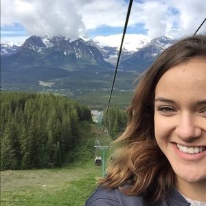 Meet your Posher, Cammi