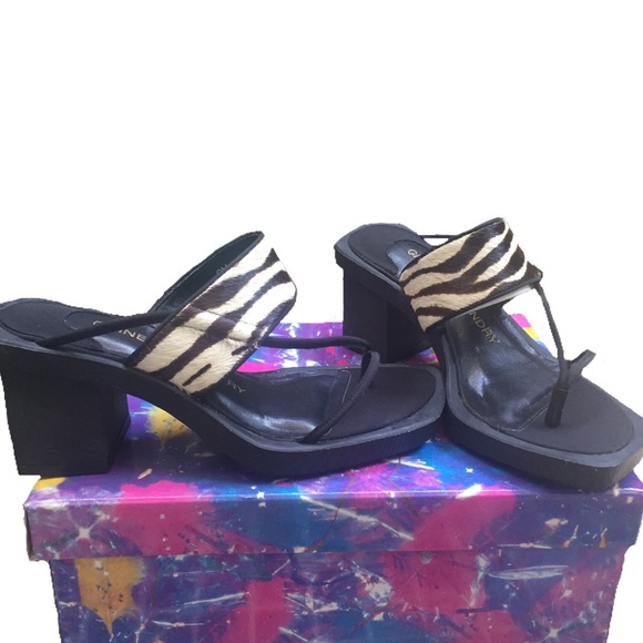 🌟various sizes NEW Zebra Pony Hair Wooden Heels