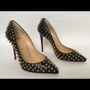 🚩SOLD🚩Christian Louboutin Follies Spike Pump  36