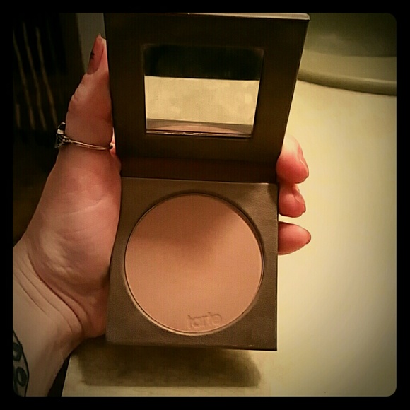 SOLD! Amazonian Clay Matte waterproof bronzer