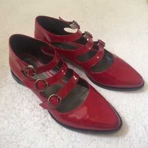 Authentic leather French flats like new!