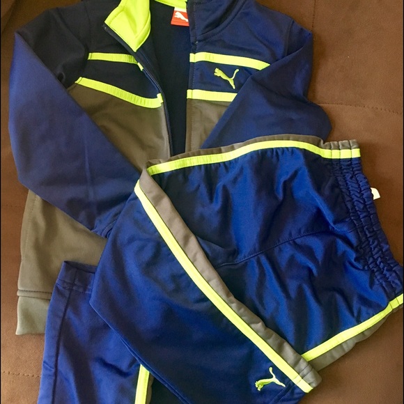 ✈️Boys clothes bundle 4T🚗