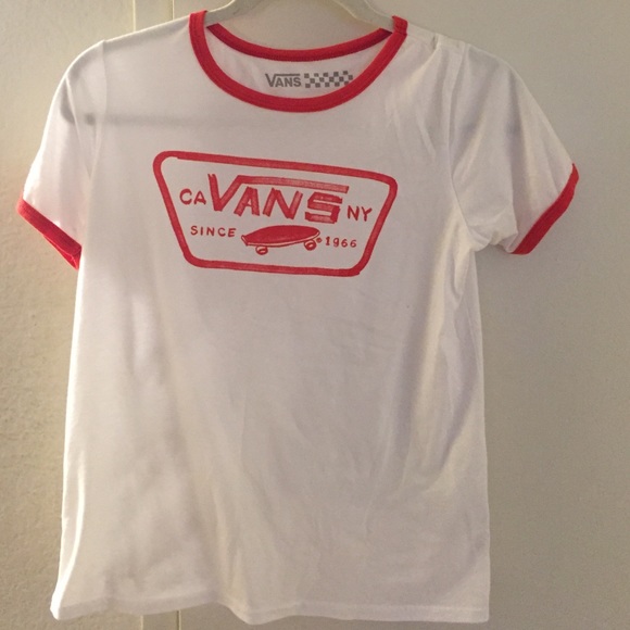 Vans red trim tee!