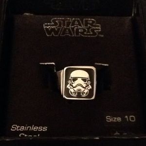 NWT Star Wars size 10 storm trooper Ring
