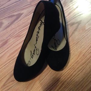 American Rag suede wedges!