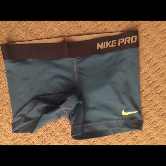 Nike Pro spandex