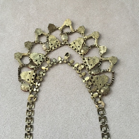 Statement necklace - Picture 3 of 3