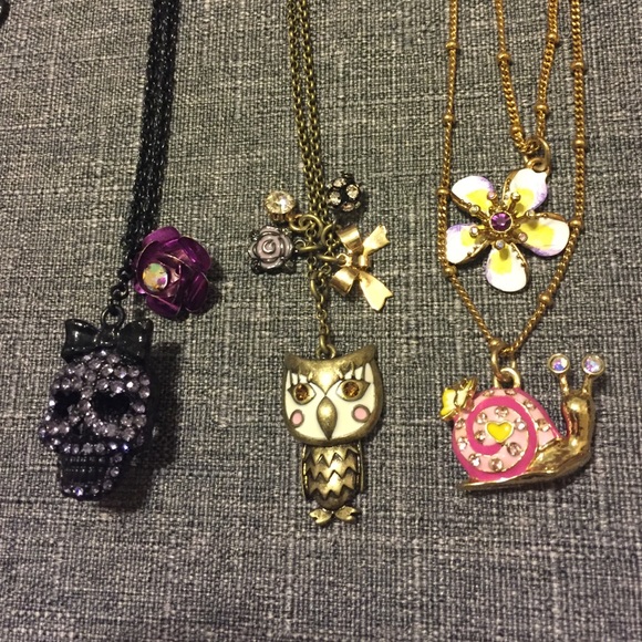 Betsey Johnson Necklace Lot Snail Owl Skull Bow