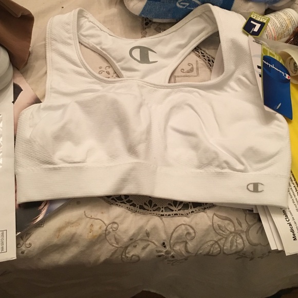 Champion Seamless Racerback Sports bra