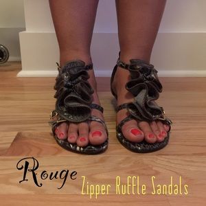 Rouge Zipper Ruffle Sandals
