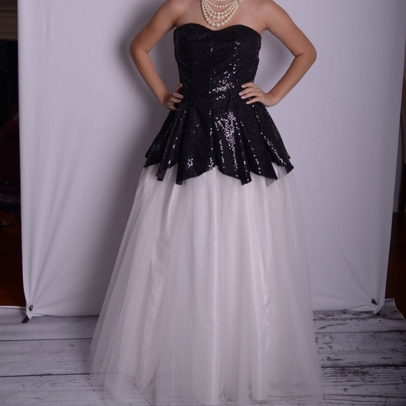 Masquerade Prom Dress!
