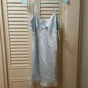 Flora Nikrooz Lingerie !