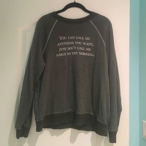 Sweatshirt