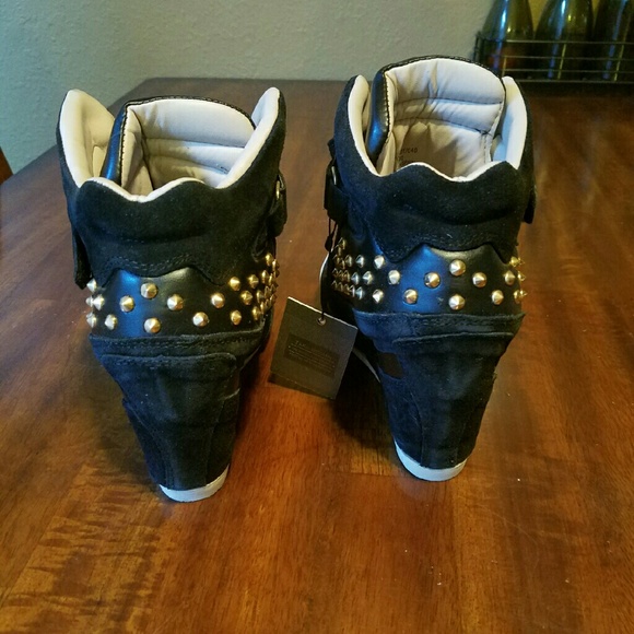 nwt zara spiked wedges - Picture 2 of 3