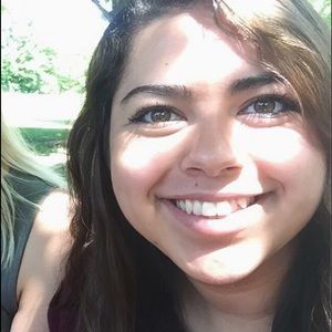 Meet your Posher, Olive