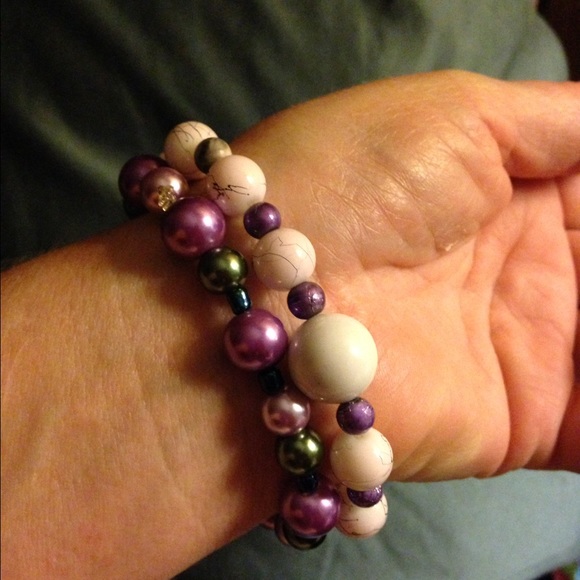 Two bracelets - Picture 2 of 2