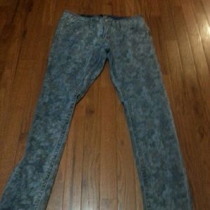 NWOT a.n.a. size 10 jeggins