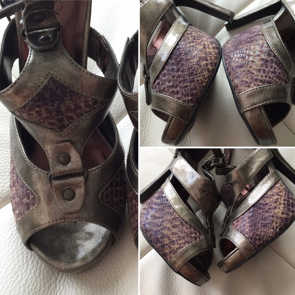 Delicious Metallic Python Heels - Picture 4 of 4
