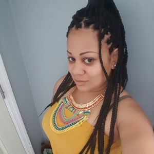 Meet your Posher, Anny