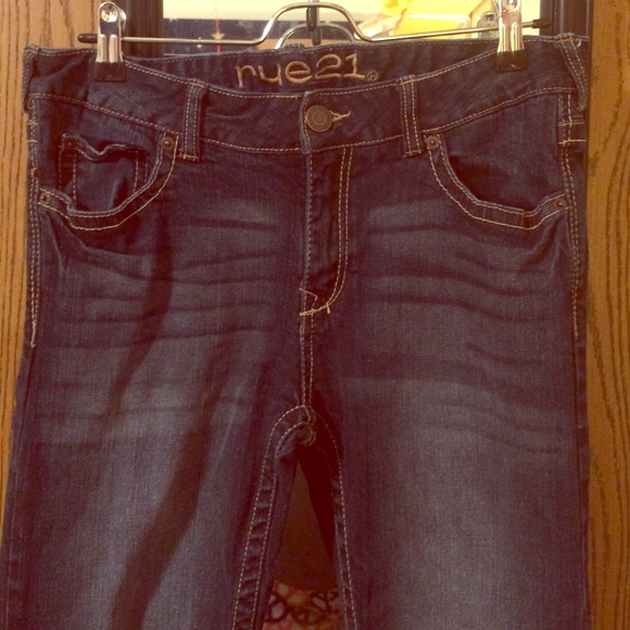 Rue Jeans