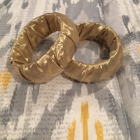 Handmade Wooden Bangles - Picture 2 of 4