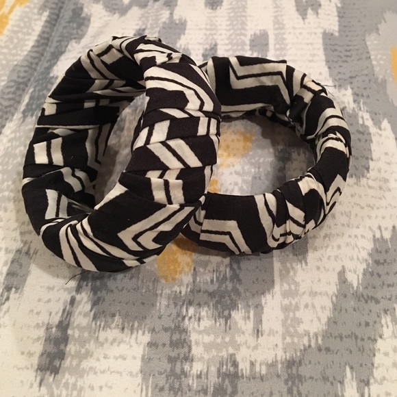 Handmade Wooden Bangles - Picture 3 of 4