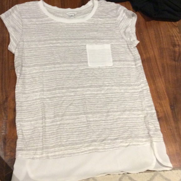 Grey and white striped short sleeve