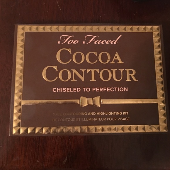 Cocoa contour / contouring and highlighting kit
