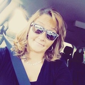 Meet your Posher, Stacy