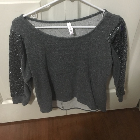 🚨Never Worn🚨