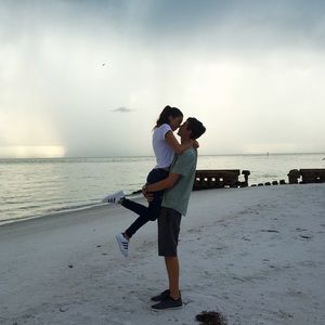 Meet your Posher, Roxanne