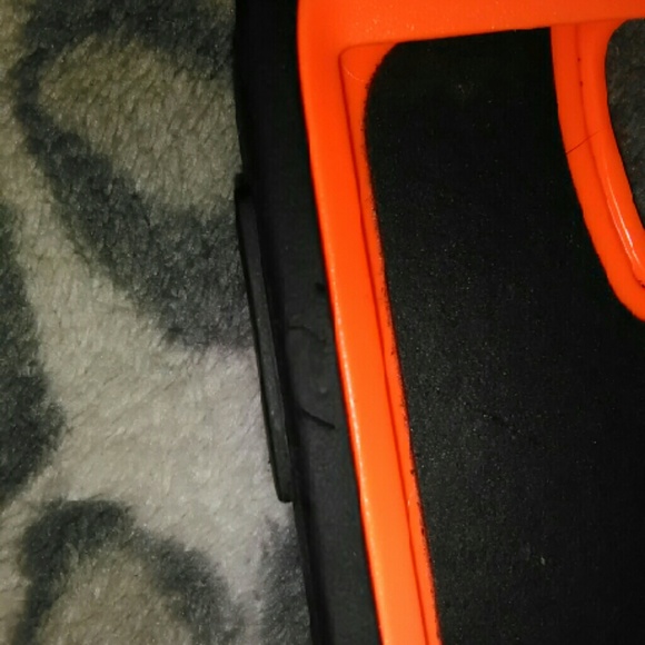 🚫SOLD🚫 Otter Box Phone Case - Picture 3 of 3