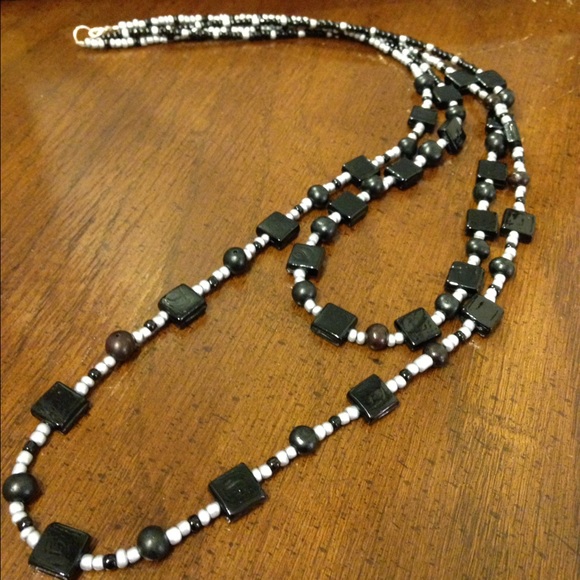 🆕 2 layers black & silver necklace - Picture 4 of 4