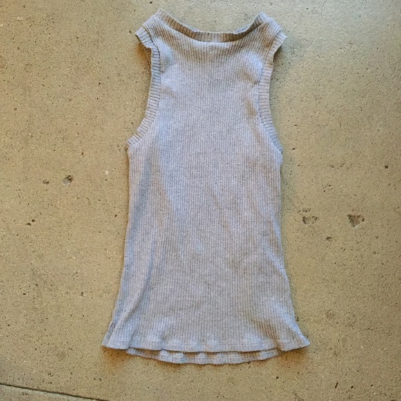 light grey tank