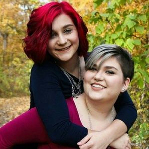 Meet your Posher, Roberta