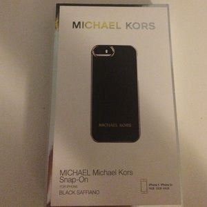 Brand new Michael Kor's case