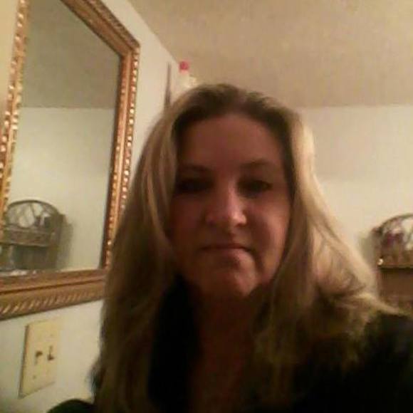 Meet your Posher, Cheryl - Picture 1 of 1