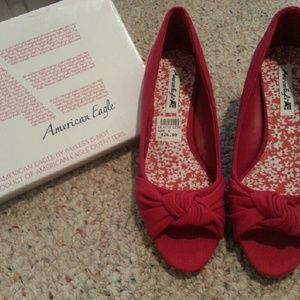 American eagles heel