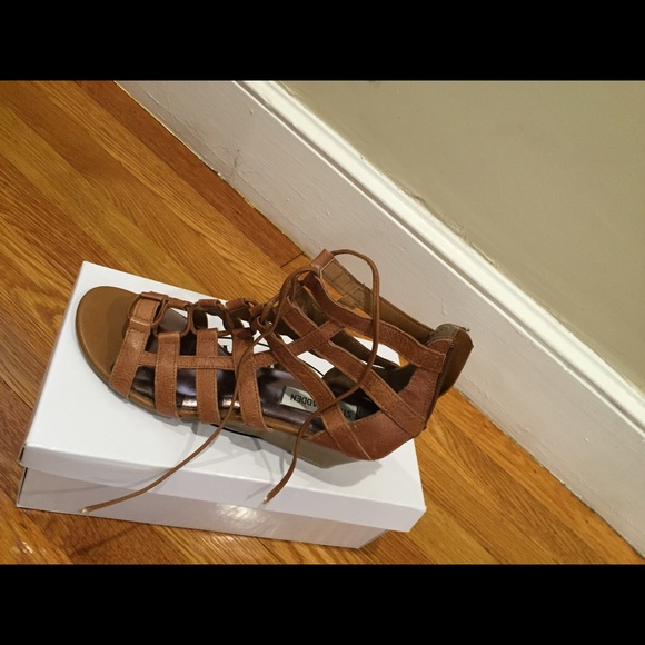 Steve Madden wedges