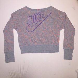 🌚NIKE CREW SWEATER🌚