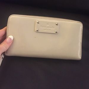 Kate spade shiny leather wallet