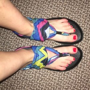 Multi-colored strappy Sanuks!