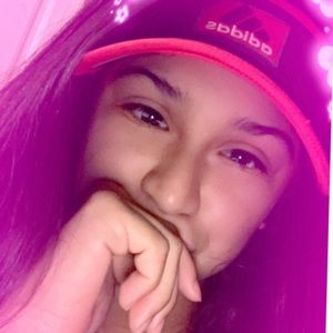 Meet your Posher, Monique