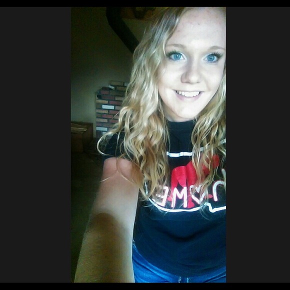 Meet your Posher, Riley - Picture 1 of 1