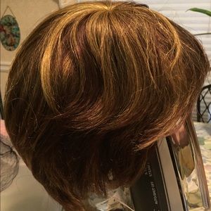 Brown short synthetic wig