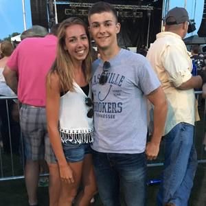 Meet your Posher, Teagan