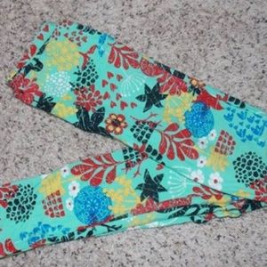 OS Lularoe leggings flower leaf print