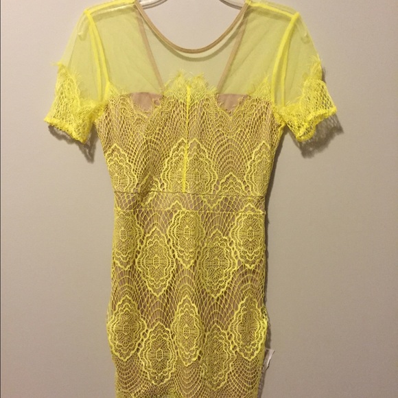 Brand new yellow lace short dress
