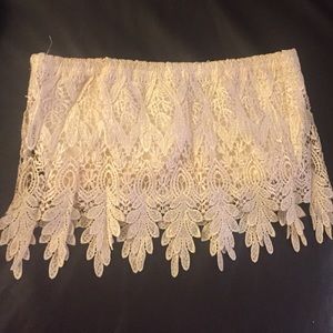 Lace embroidered crop top