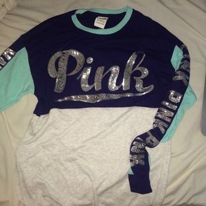 PINK Varsity Crew